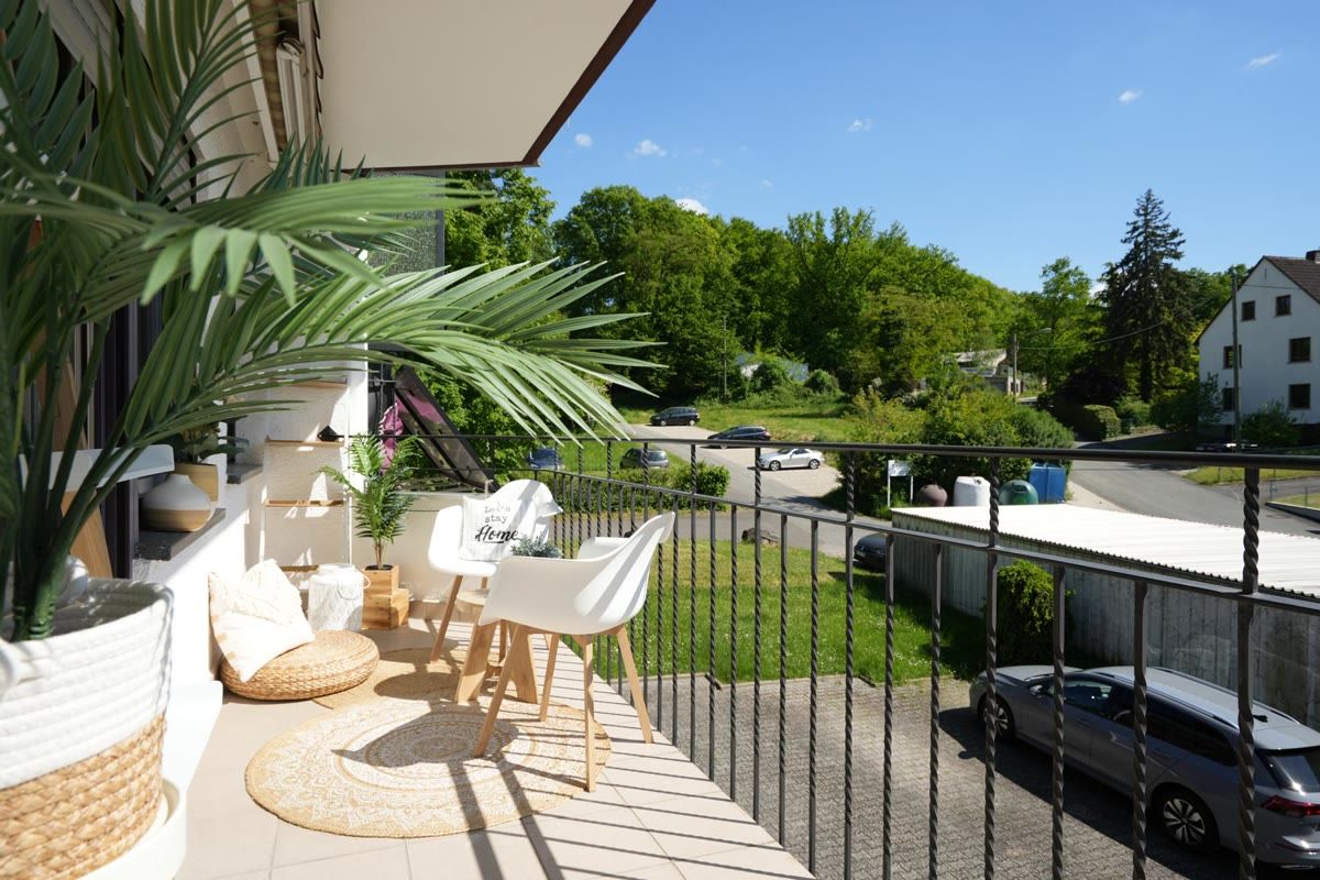 Etagenwohnung mit Balkon in Koblenz-Arenberg, verkauft